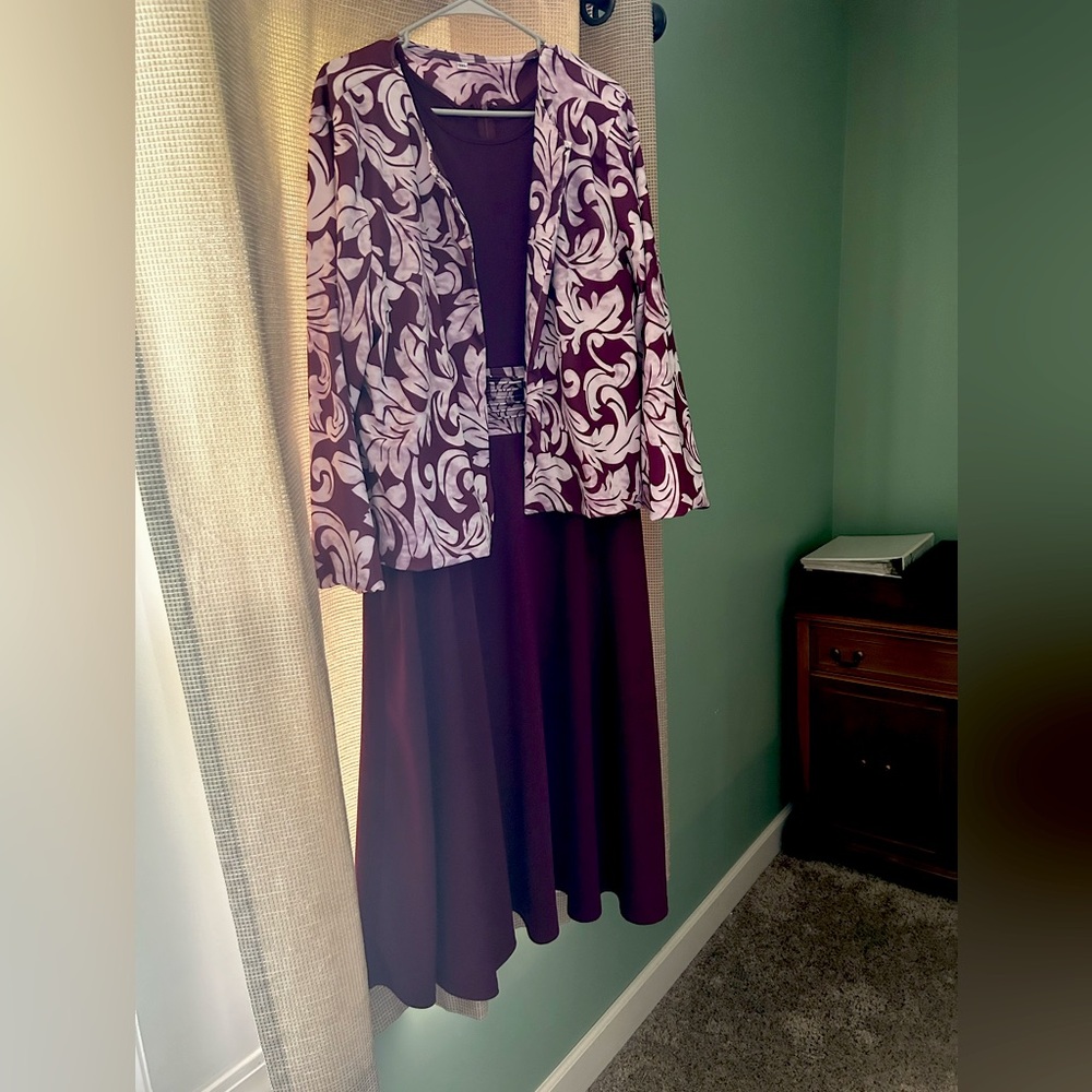 Sleeveless maxi dress, with cover up